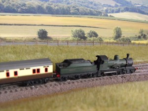 The Dukedog brings some Worsley Works Toplight stock past the same point. Much more like old school 2mm building. The fence took ages, but the result was worth it.